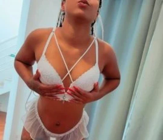 Larissa Alves — 4 / 5