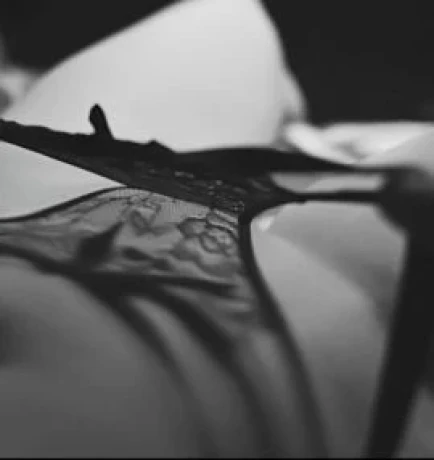 Allana Lizz — 1 / 4