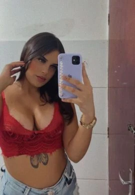 Carla Almeida — 3 / 5