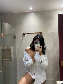 Quesia Castillo — 3 / 5
