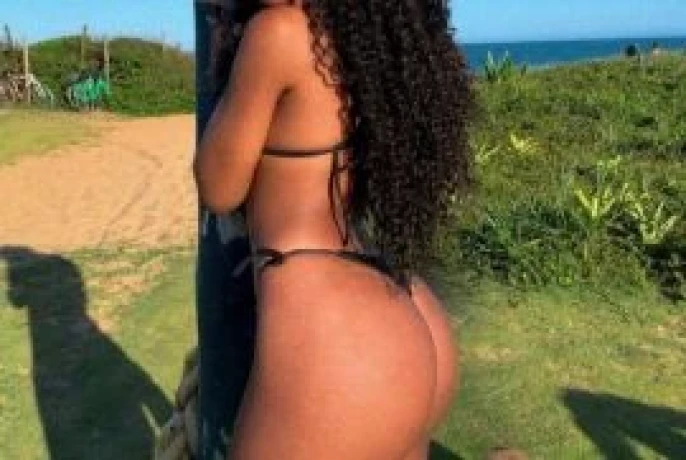 Evelin Souza — 2 / 4