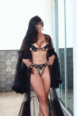 Melissa Ferraz — 5 / 8
