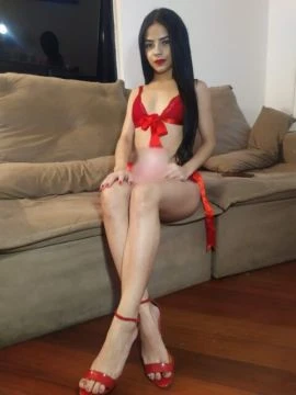 Yasmin Lopes — 2 / 4