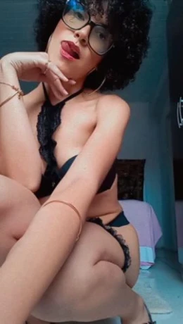 Katarina Valença — 4 / 5