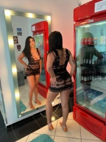 Laís Moura — 2 / 5