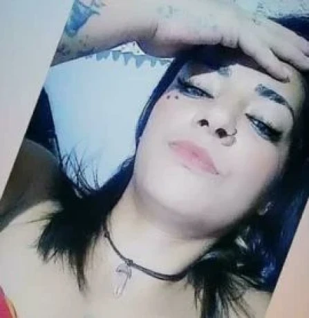 Skarlet Sales — 2 / 5