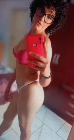 Katarina Valença — 2 / 5