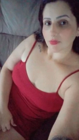 Aninha Barros — 4 / 5