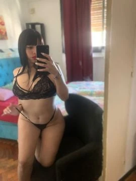 Luna — 7 / 9