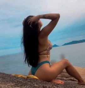 Eliz Oliveira — 3 / 5