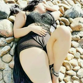 Ana Maria — 5 / 9