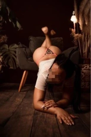 Laura Lins — 5 / 6