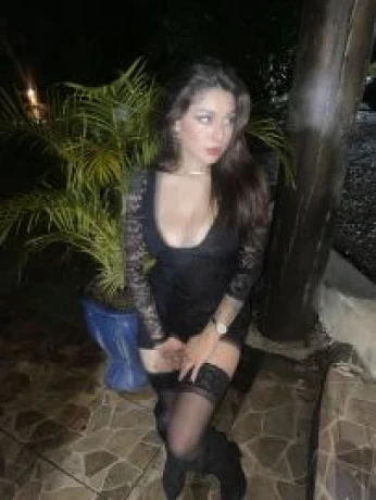 Mayten Puka — 7 / 9