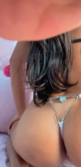 Emanuela Mel — 3 / 4
