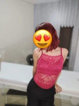 Bruna Tavares — 3 / 5