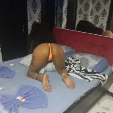 Vanessa Vieira — 7 / 9