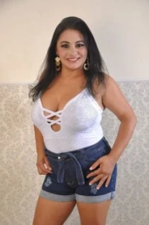 Camilla Ribeiro — 2 / 5