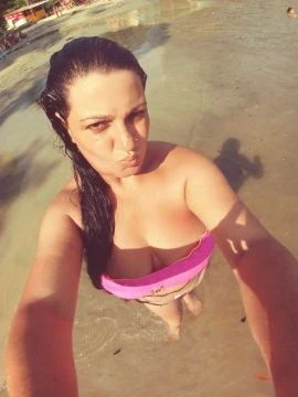 Estéfani Vilas — 8 / 9