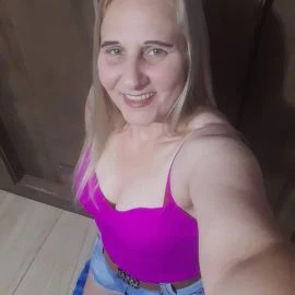Gabriela Peres — 2 / 4