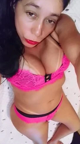 Julha Melo — 3 / 5