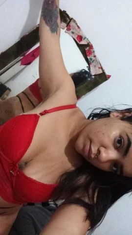 Thais Oliveira — 5 / 6