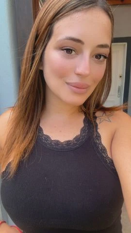 Mia, Escort, Microcentro