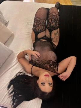 Laura Diniz — 8 / 9