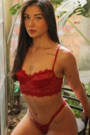 Mayla Mendes — 2 / 5