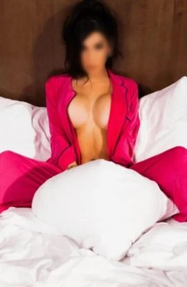 Ayla Sanches — 8 / 9
