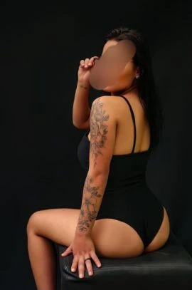 Eliza Ferreira — 3 / 6