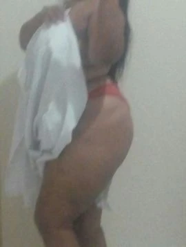 Laura Carvalho — 2 / 9