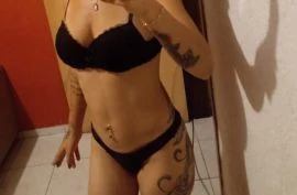 Alicia Souza — 3 / 4