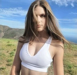 Sophia — 7 / 9