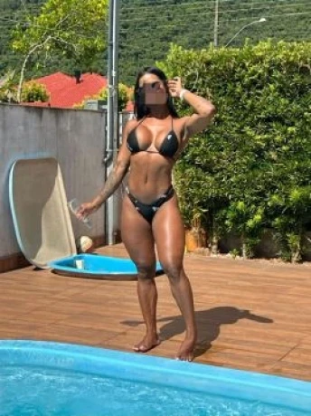 Barbara Dantas — 4 / 5