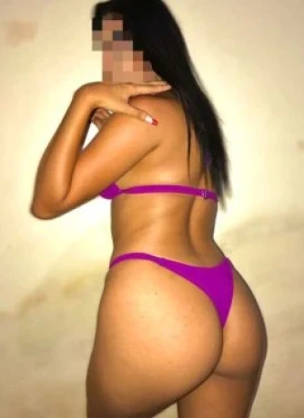 Aysha Barbieri — 2 / 7