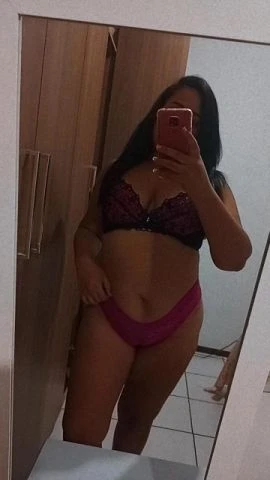Mariana Araújo — 2 / 4