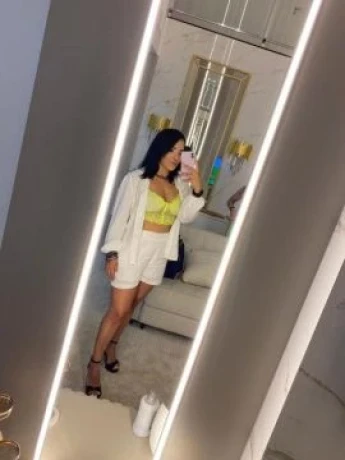 Rebeca Natália — 6 / 9