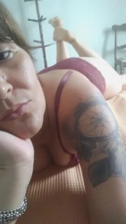 Daniela Cruz — 2 / 5