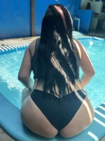 Júlia Fernandes — 4 / 5