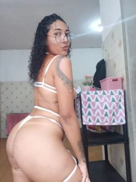 Fabiana Colucci — 2 / 8