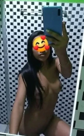 Melissa Prado — 3 / 4