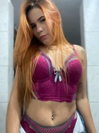 Camila Sanches — 7 / 9