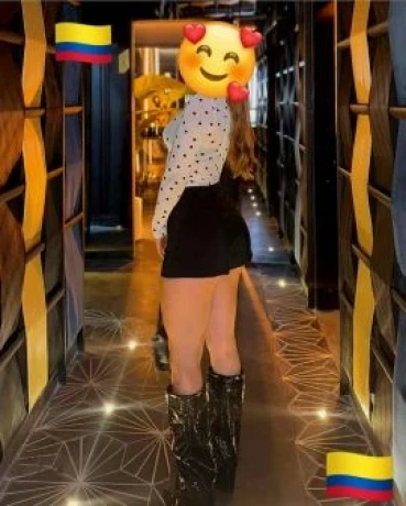 Salomé Colombiana — 8 / 9