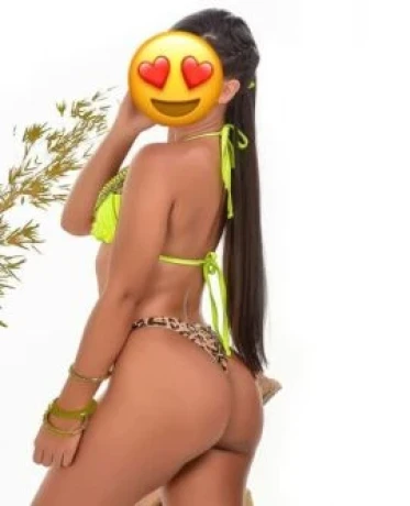 Hayra Ferraz — 4 / 9