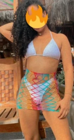 Karla Padilha — 2 / 5