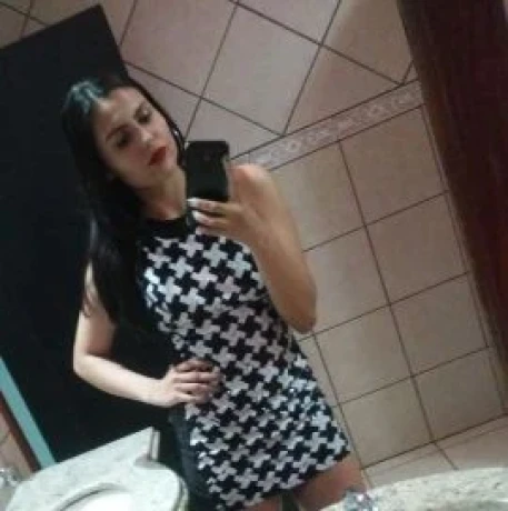 Larissa Weber — 7 / 9