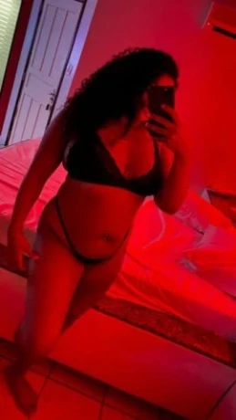 Vanessa Bittencourt — 6 / 9