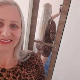 Gabriela Peres — 3 / 4