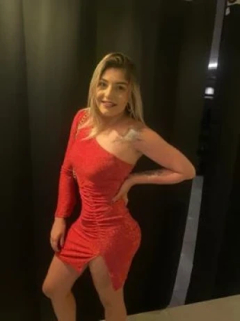 Dayara Brites — 4 / 5