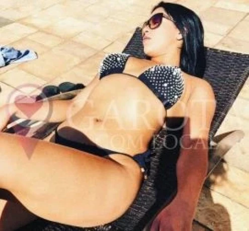 Mel Ferrari — 3 / 9